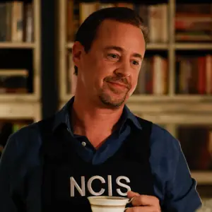 Sean Murray Teases NCIS 500th Episode Torres and Knight Romance Plus Big Family Story for McGee