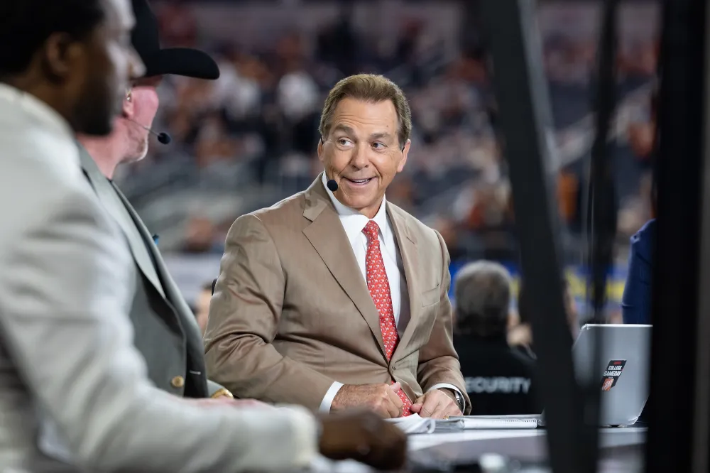 Shaquille O Neal Wants Nick Saban as LSU Football Coach