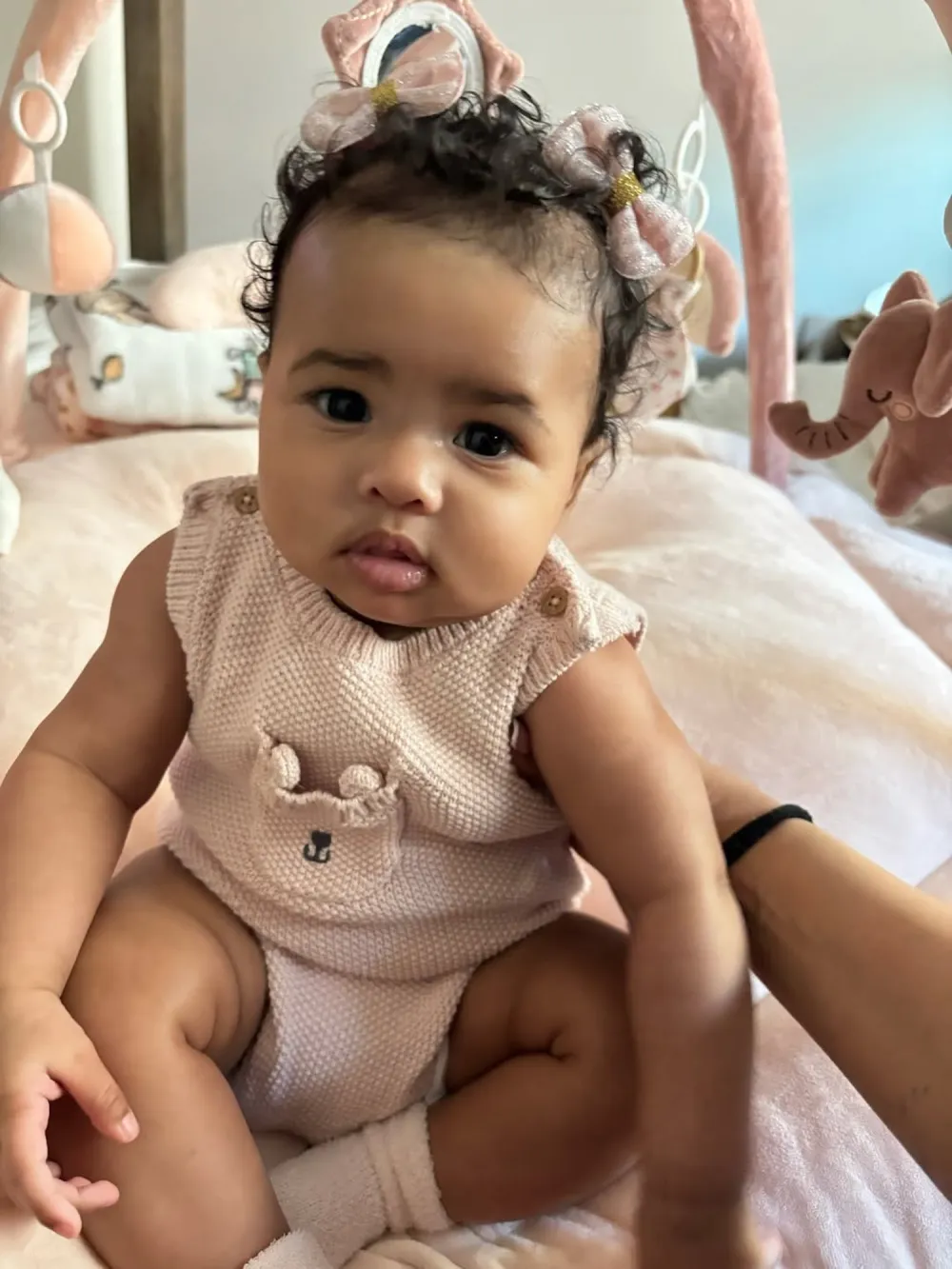 Stefon-Diggs-daughter-Charliee-525832894_18516417079026612_1342318854523209332_n