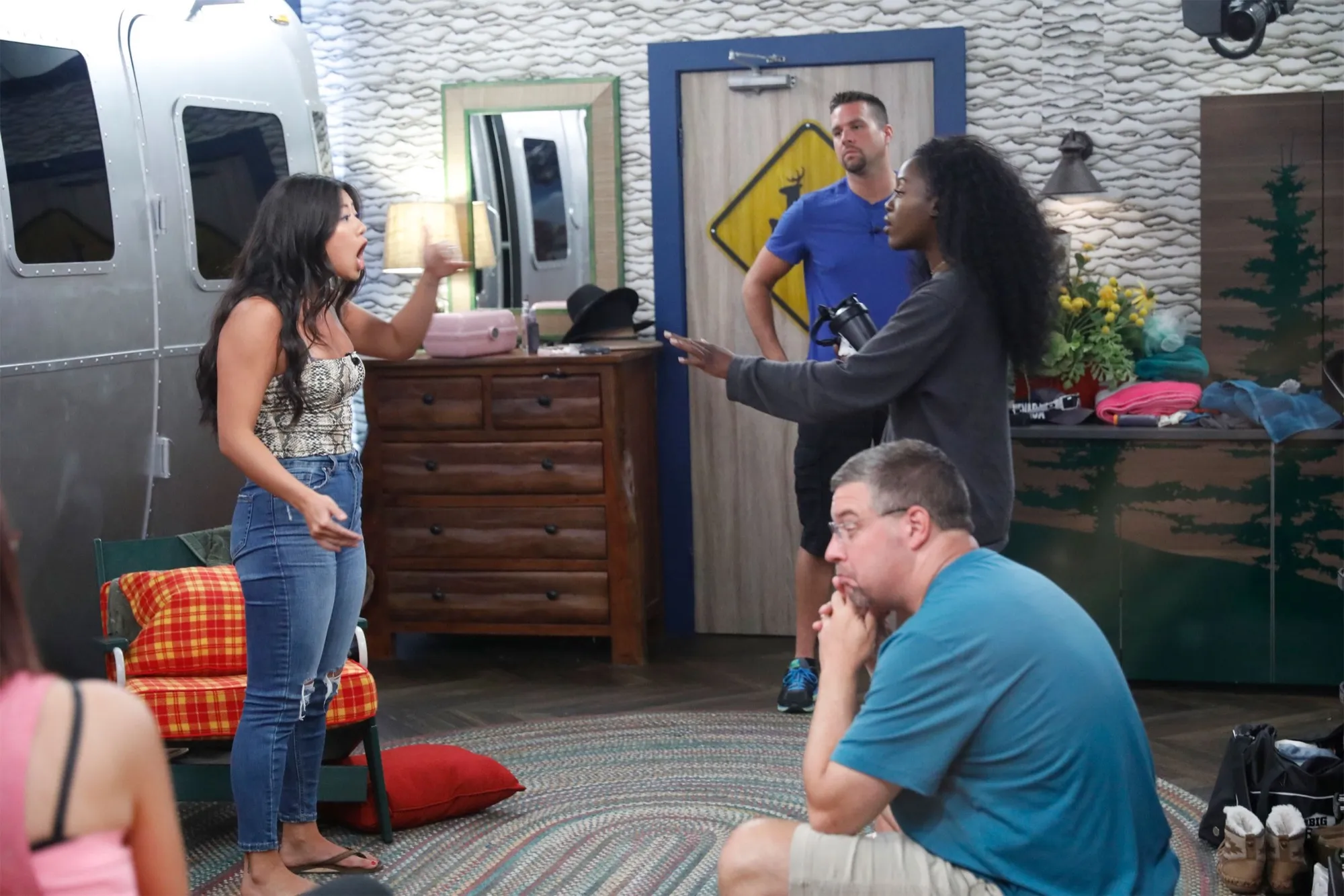 TCDBIBRCB013 Big Brother Expert Taran Armstrong Calls Live Feeds a Safeguard in Book