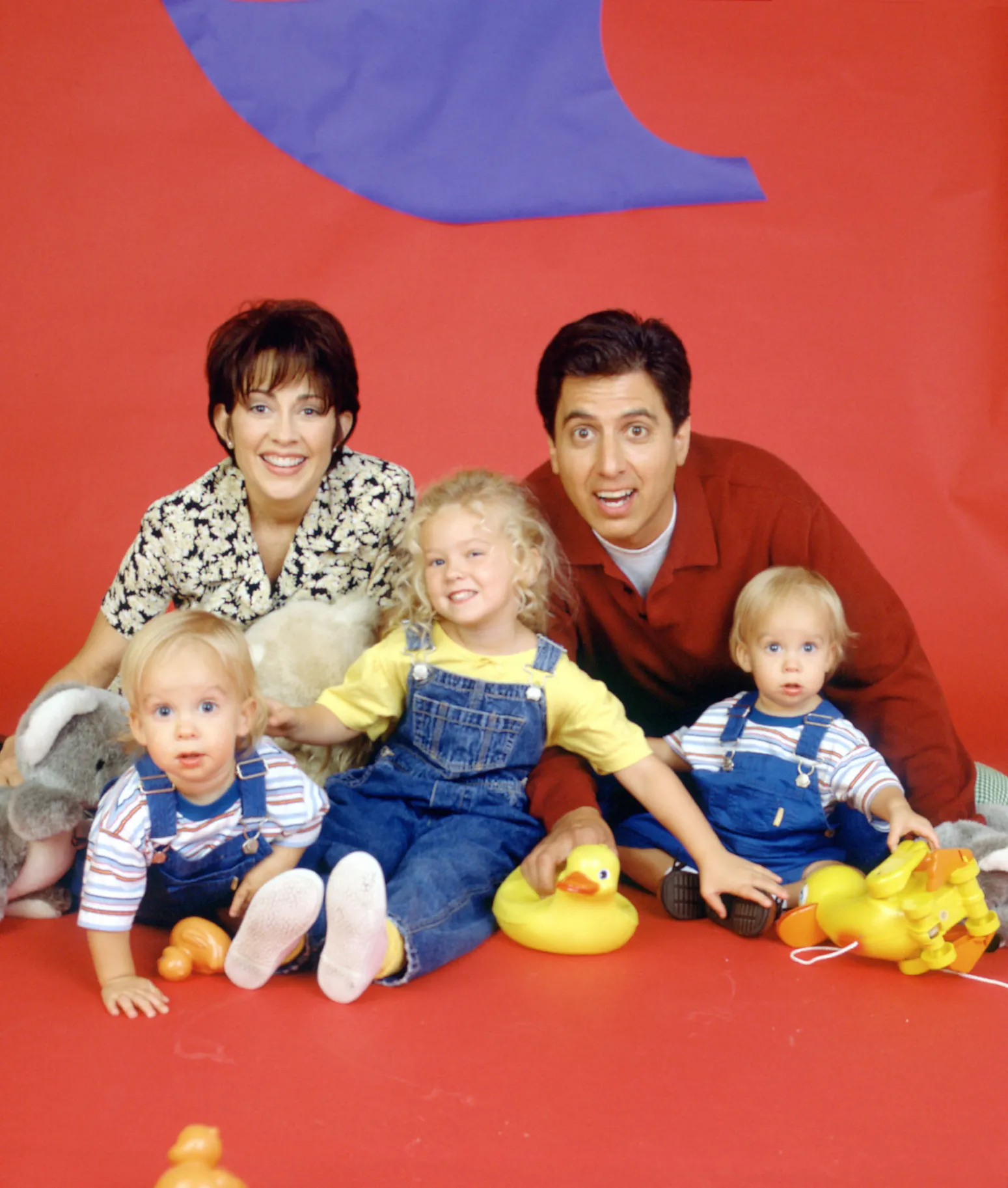 'Everybody Loves Raymond' Cast Addresses Child Star Sawyer Sweeten’s Death During Reunion Special