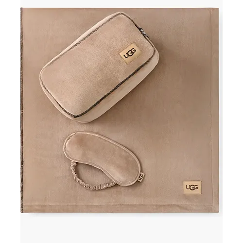Ugg Raegan Three-Piece Travel Set
