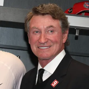 Wayne Gretzky Addresses His Controversial Friendship With President Trump Backlash From Canadians 2242199520 2208874293