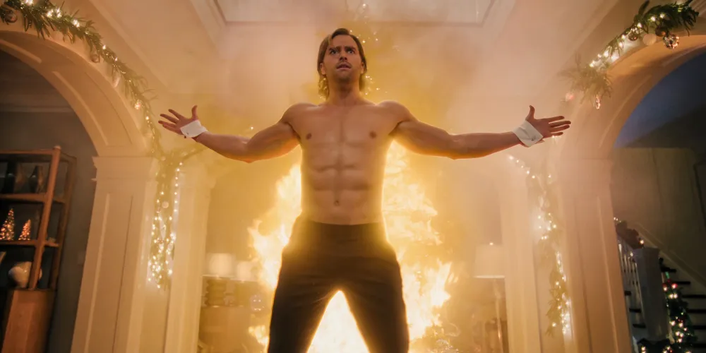 Pierson Fod&eacute; in A Merry Little Ex-Mas