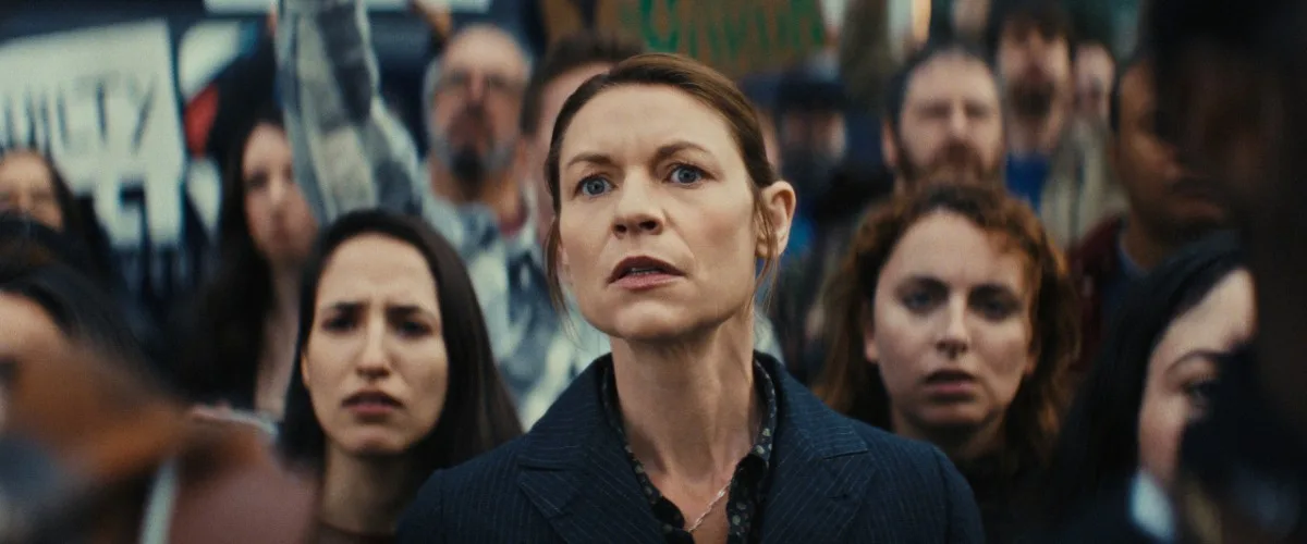 Clare Danes in The Beast in Me