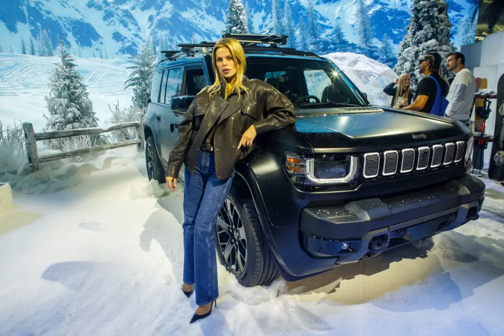 Brooks Nader Addresses Shaun White, Dakota Mortensen Dating Rumors