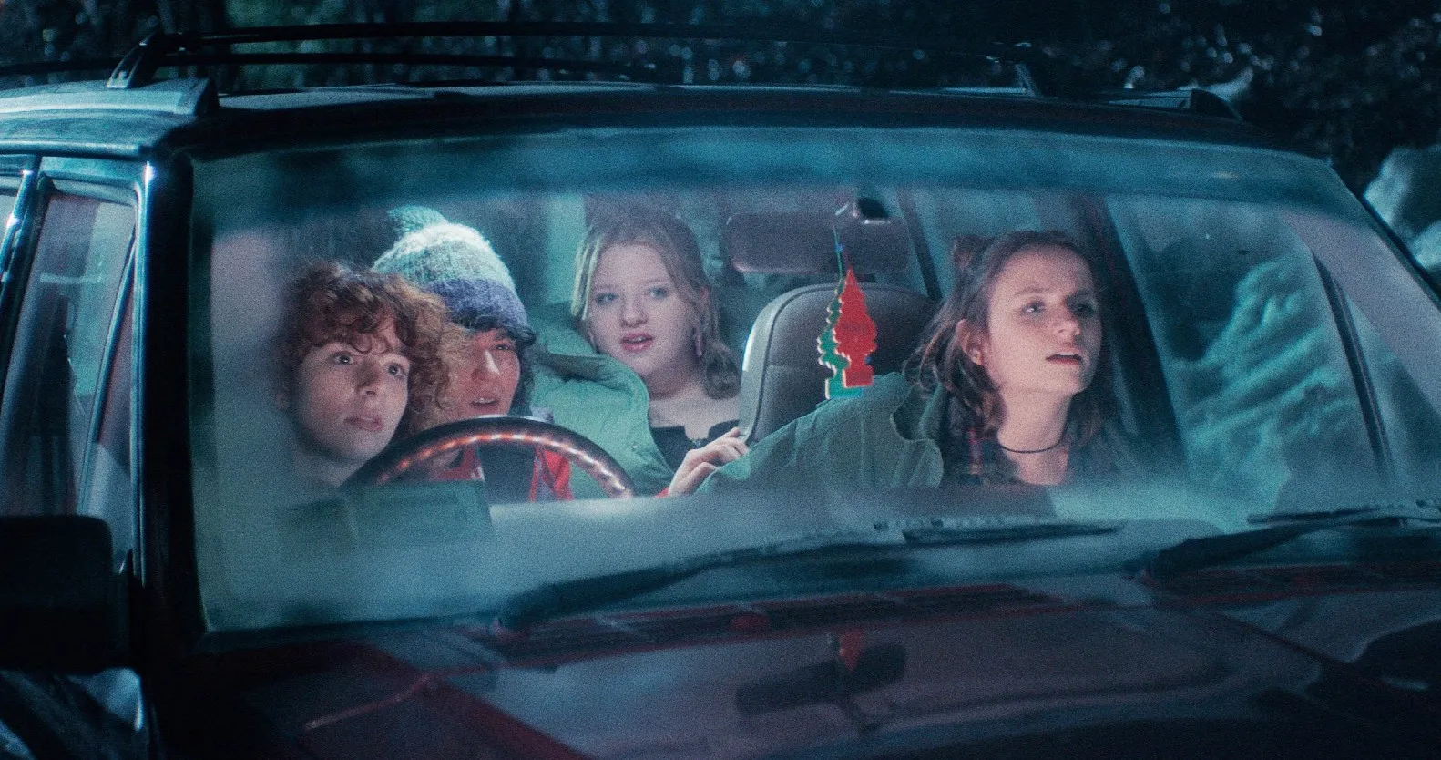 Maria Dizzia (right), Francesca Scorsese in Christmas Eve in Miller's Point