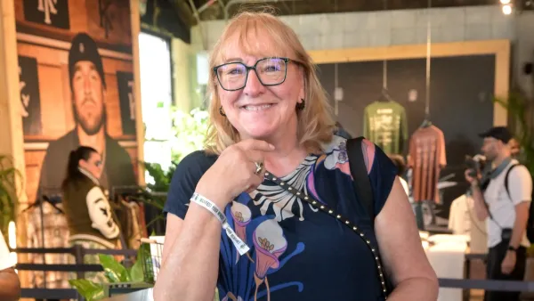 gettyImages-2238056293-donna-kelce