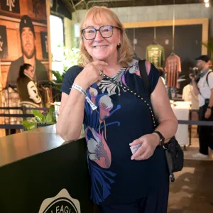 gettyImages-2238056293-donna-kelce