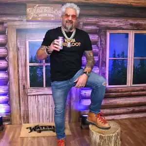 gettyimages-2209762776-guy-fieri