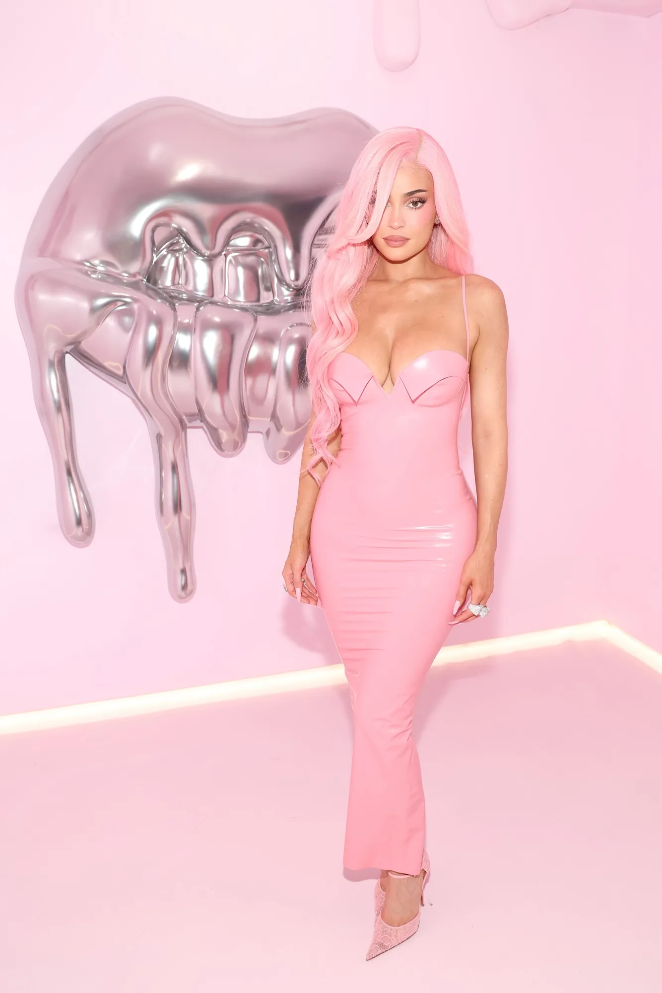 gettyimages-2241866200-kylie-jenner