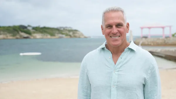 Golden Bachelor Mel Owens Admits He's 'Undecided' Between Final 2 Amid Fantasy Suite: Recap