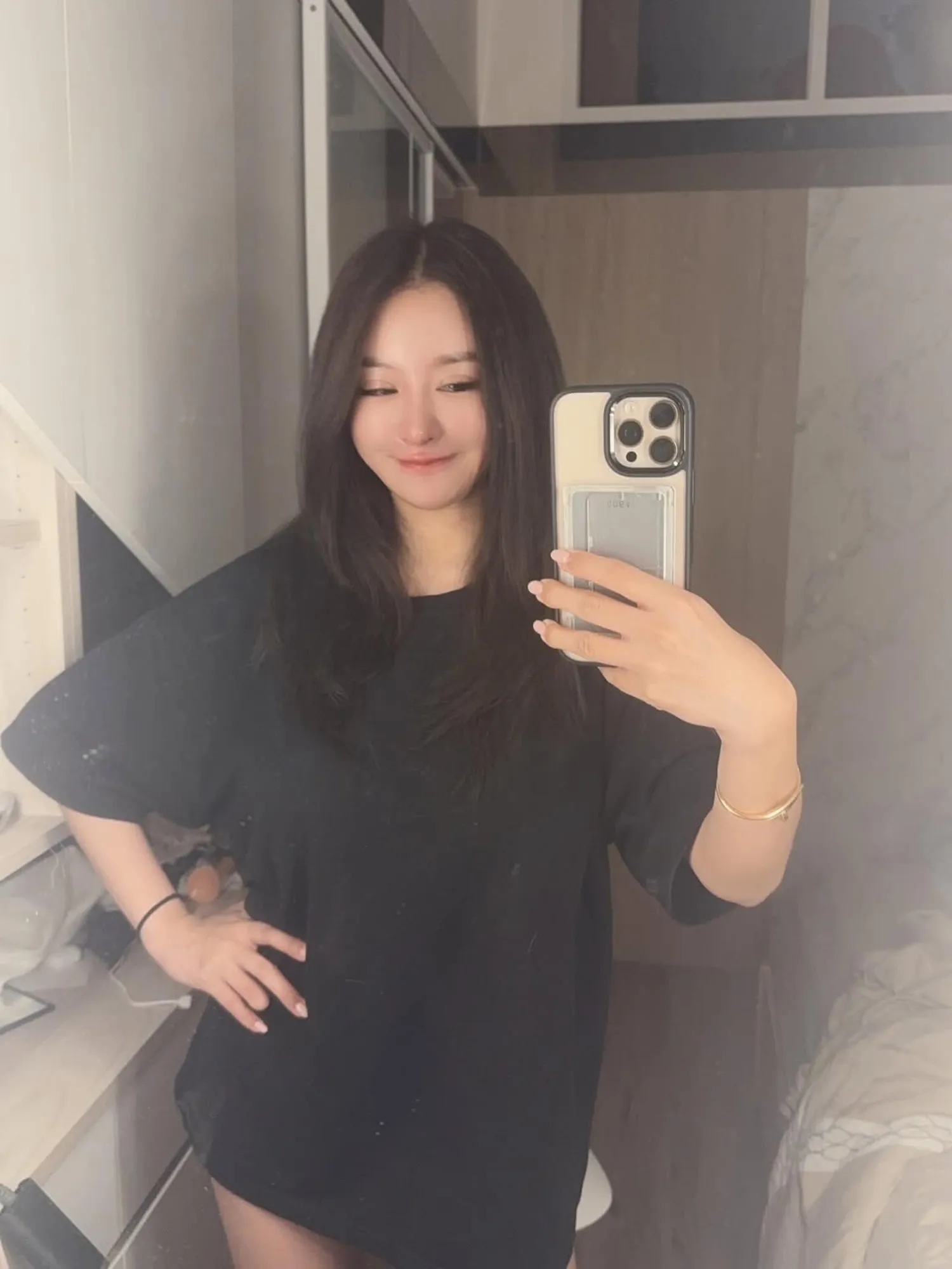 What to Know About Iris Hsieh’s Death Investigation After Influencer Was Found Dead in Bathtub at Age 31