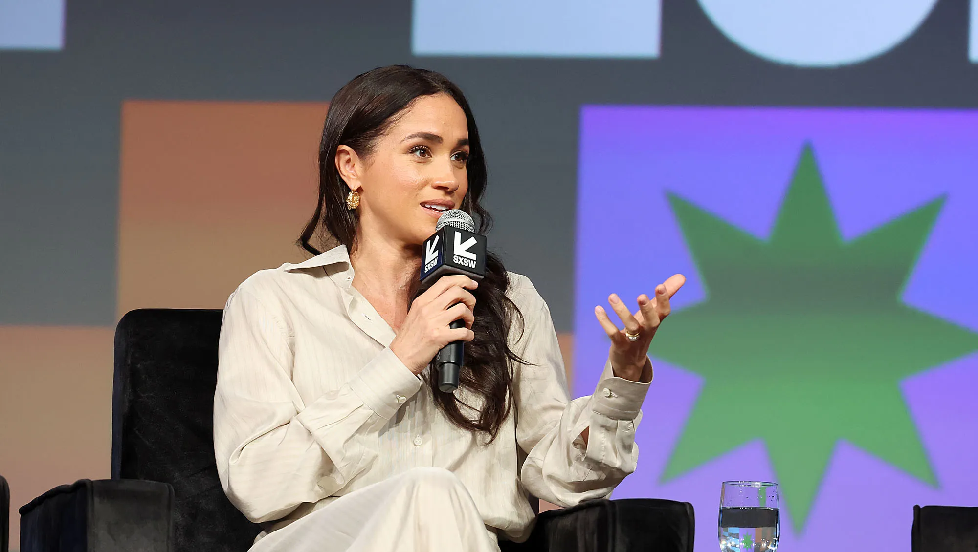 Meghan Markle Sweater