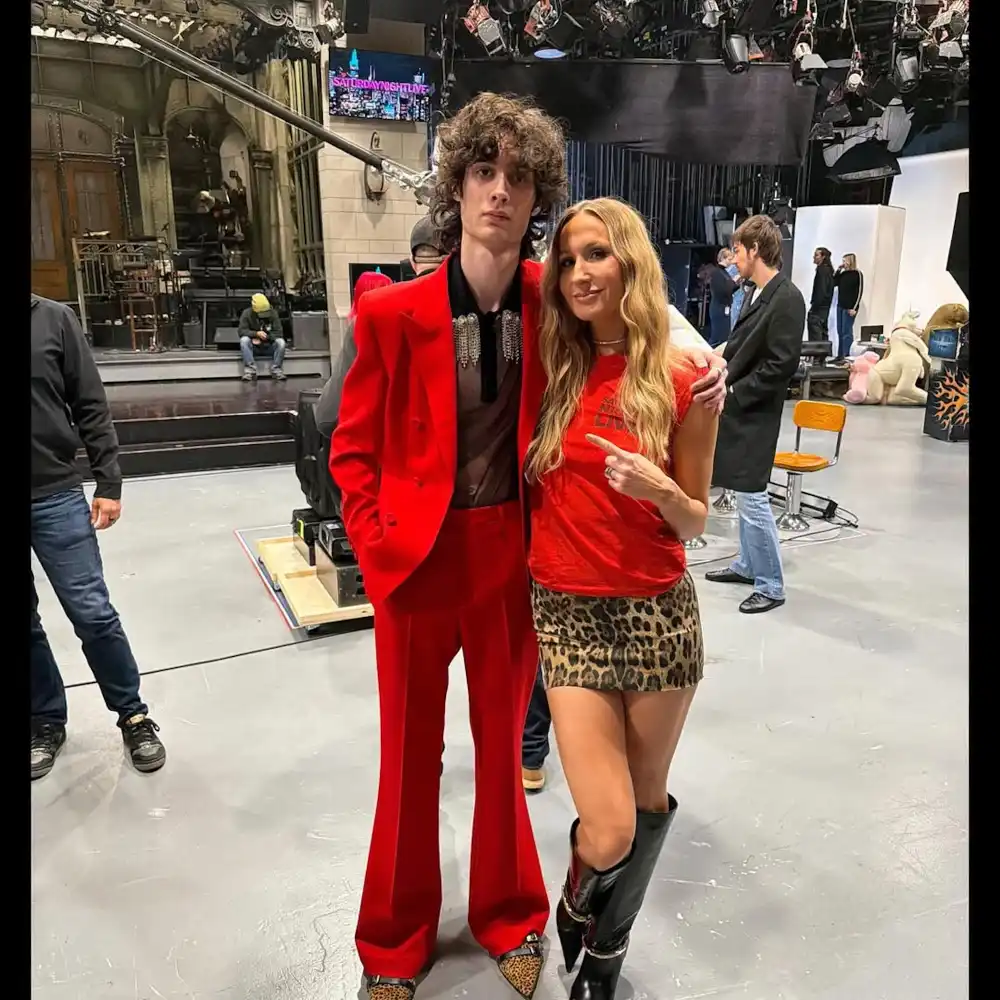 Nikki Glaser Shares Behind-the-Scenes Photos From &lsquo;Saturday Night Live&rsquo; After Hosting Debut