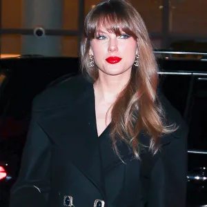 Taylor Swift Phone Case