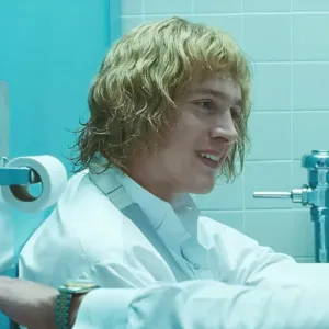 Harris Dickinson and Zac Efron in The Iron Claw