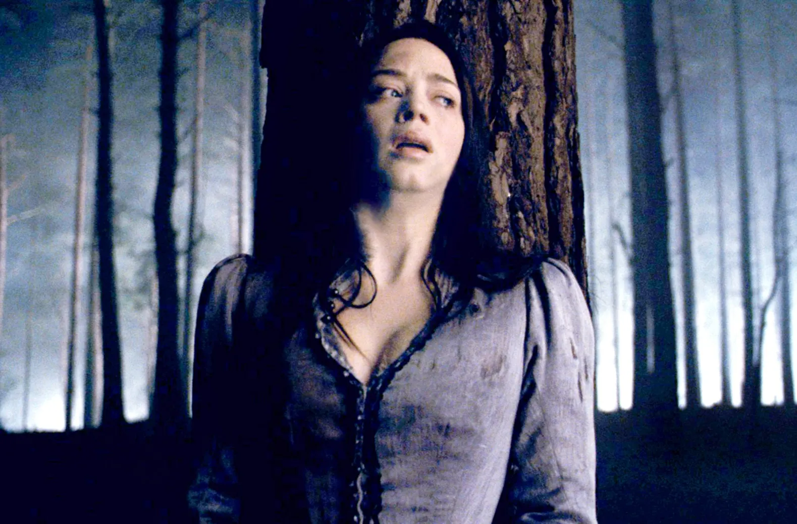 Emily Blunt in The Wolfman