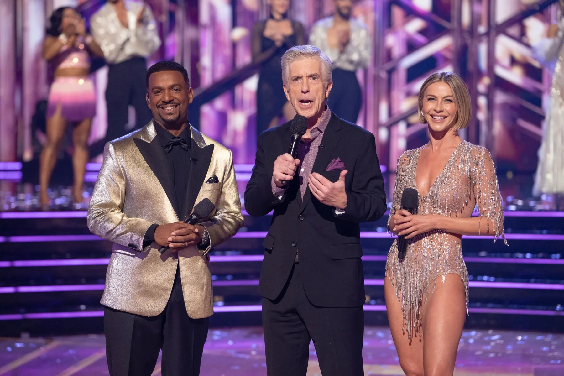 Dancing With the Stars EP Reacts to Tom Bergerons Plea to Bring Back Results Shows