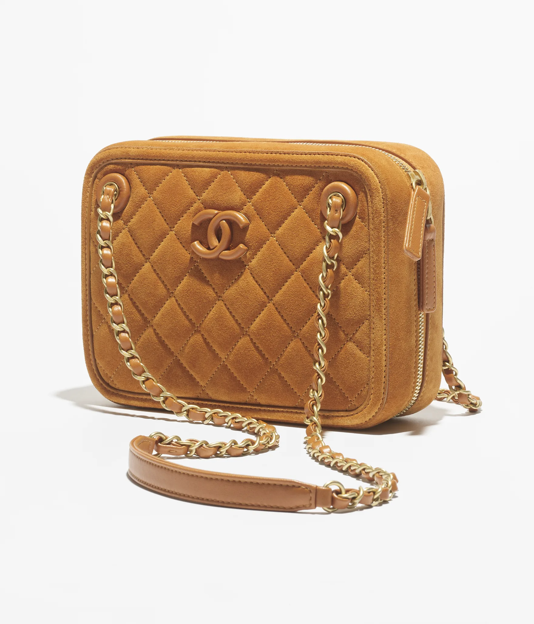 Chanel Cruise 2025/26 suede handbags