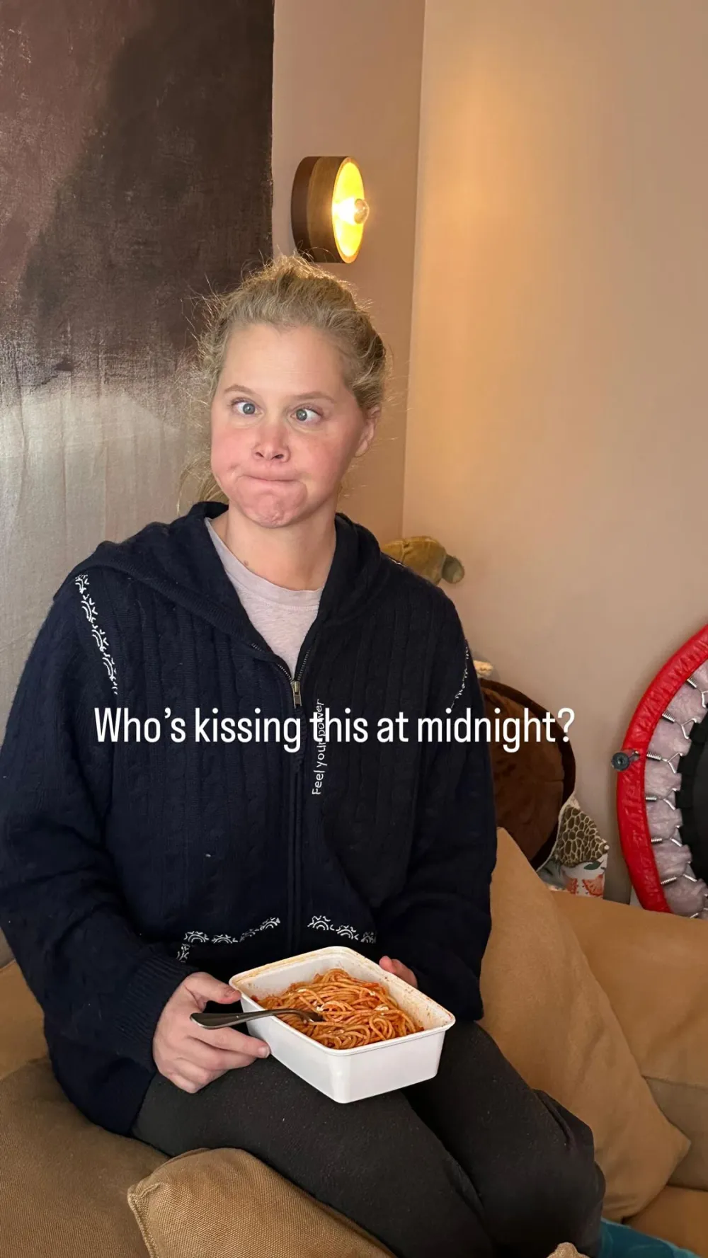 Amy Schumer Jokes About New Years Kiss After Chris Fischer Separation