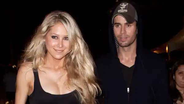 Anna-Kournikova-and-Enrique-Inglesias-GettyImages-104479022
