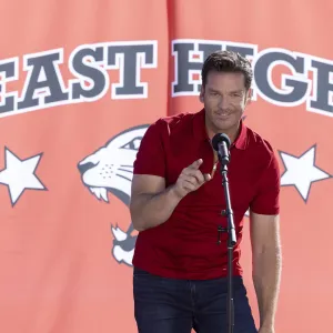 Bart Johnson Claims Only 1 High School Musical Star Refused to Discuss Film on His Podcast Wasnt Zac