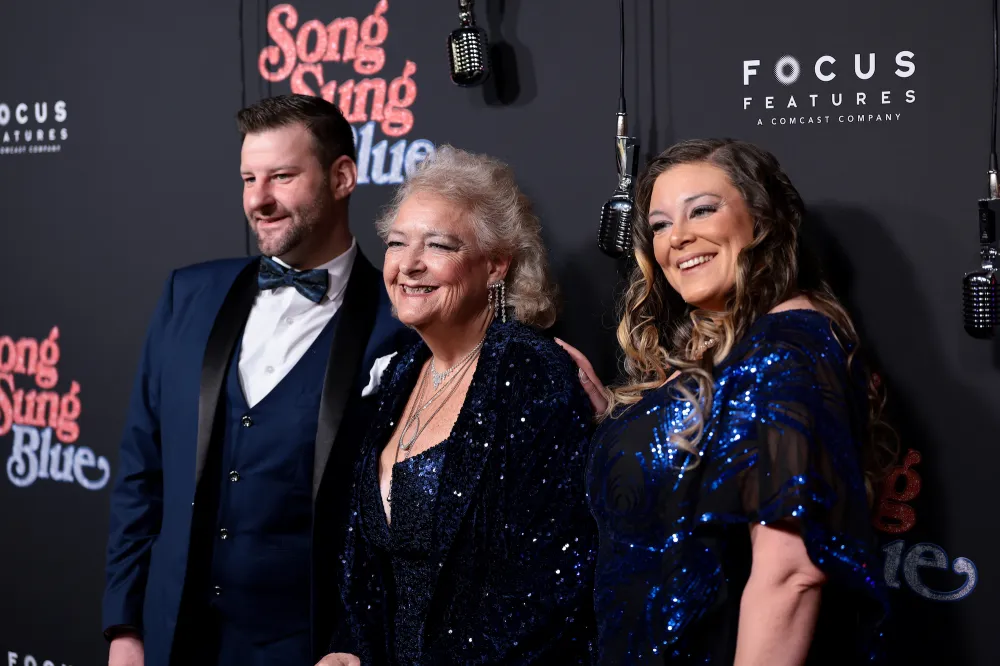 Claire-Sardina-With-Kids-Dayna-and-Rachel-GettyImages-2251479737