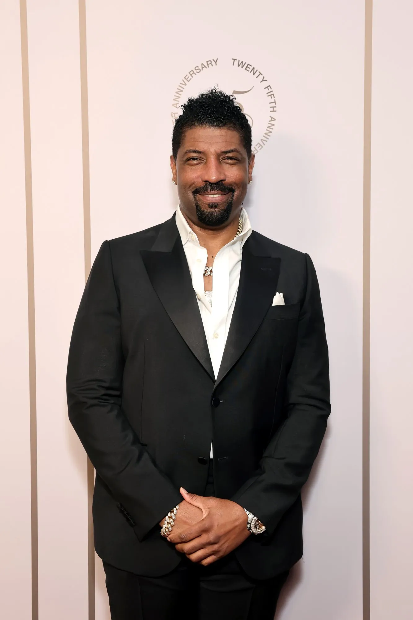 Deon Cole Bio Pic