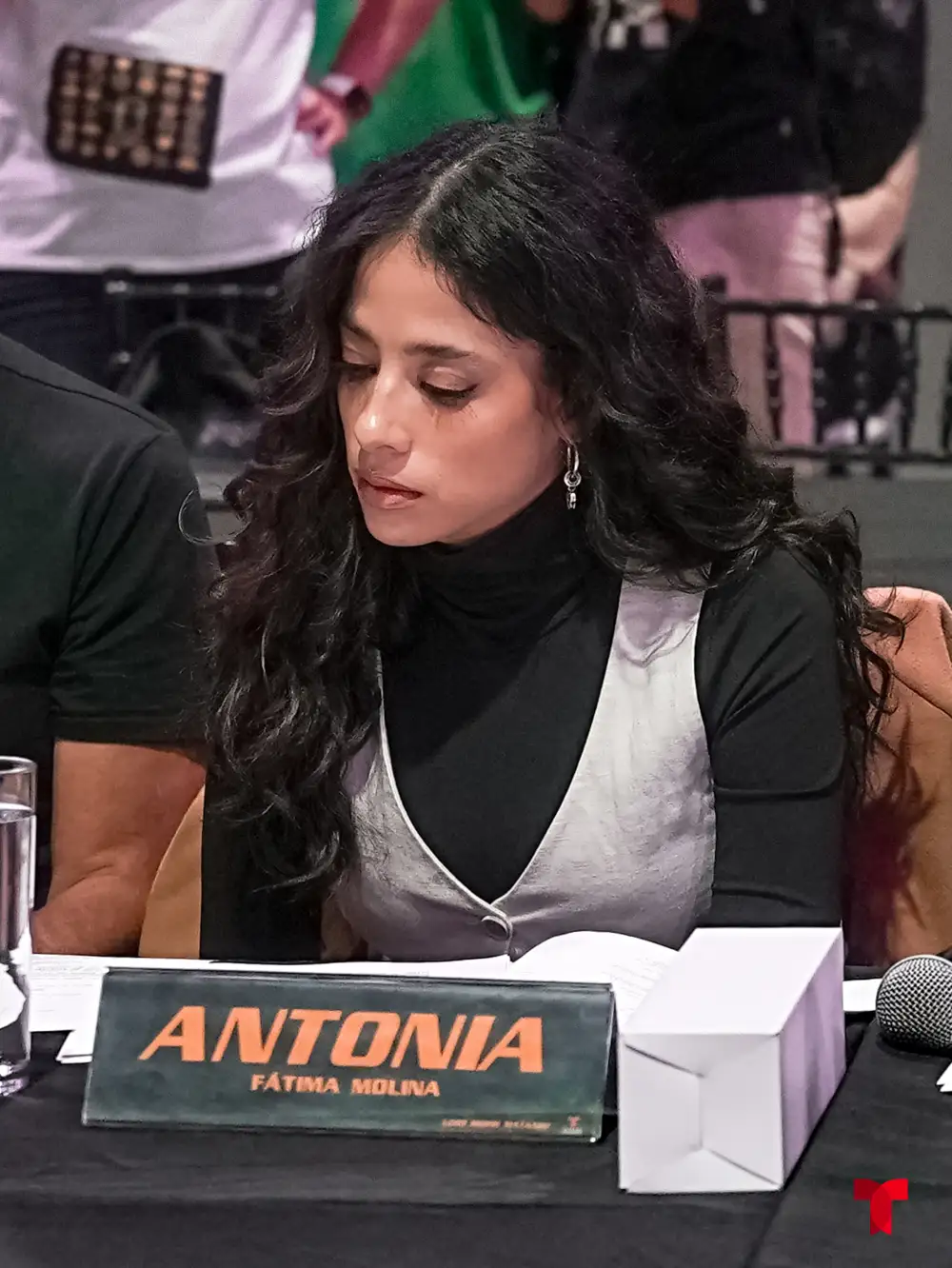 F&aacute;tima Molina es Antonia en 'Lobo, Morir Matando'.