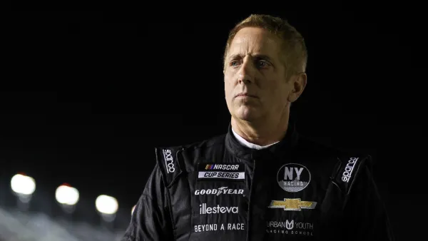 Golfers Who Witnessed Greg Biffles Plane Crash Recount Chaotic Scene