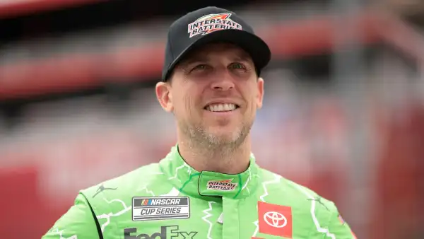 NASCARs Denny Hamlin Cries Over Ailing Father During Courtroom Testimony