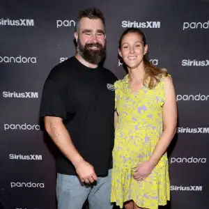 GettyImages-2198086168-kylie-kelce