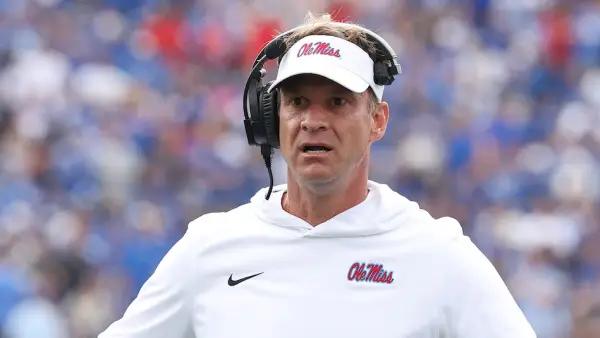 GettyImages-2235103660 Lane Kiffin September 2025