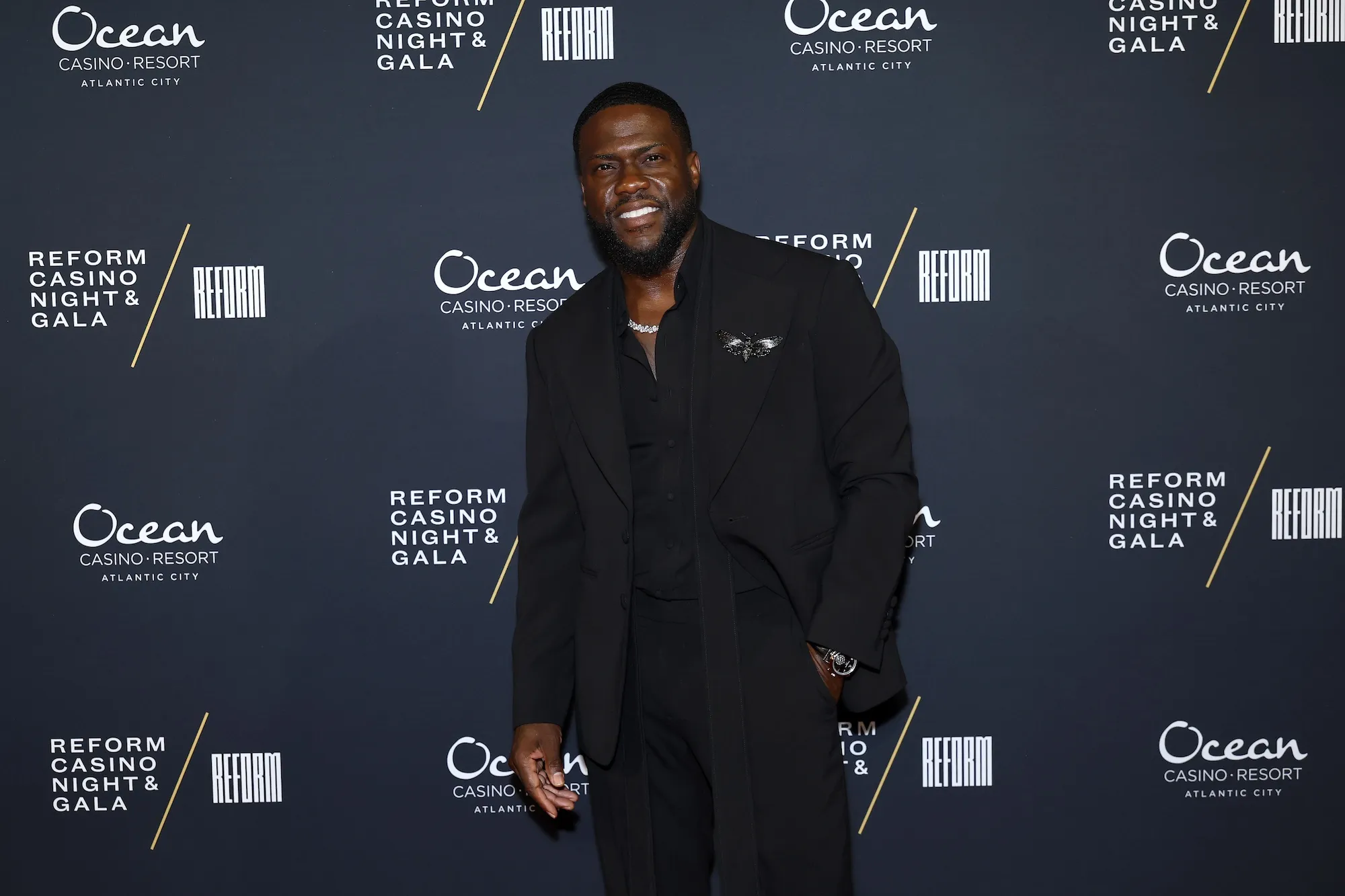 Kevin Hart Panned by Soccer Fans for Awkward Appearance at World Cup Draw