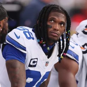 Cowboys CeeDee Lamb Offers Update After Leaving Game With a Concussion