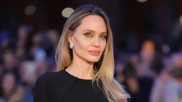 Angelina Jolie