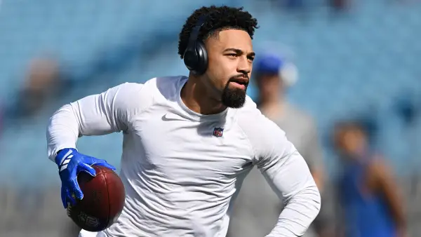 Bills Khalil Shakir Calls Himself a Weirdo With Money Despite Extension