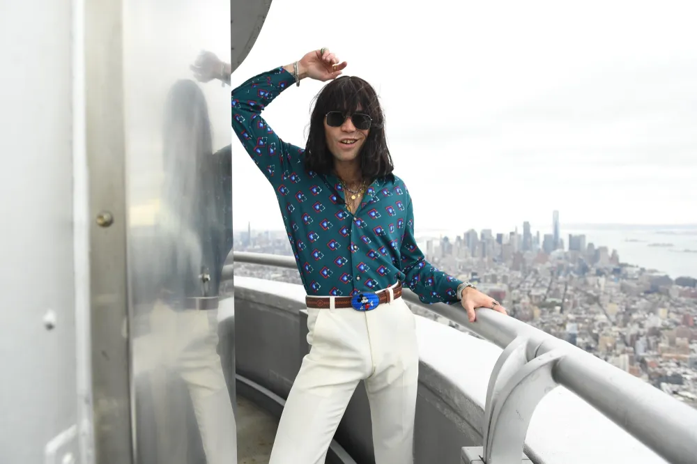 GettyImages-2243860448.jpg Mr. Fantasy Breaks Down the Secret to His Viral Thanksgiving Parade Gyrating