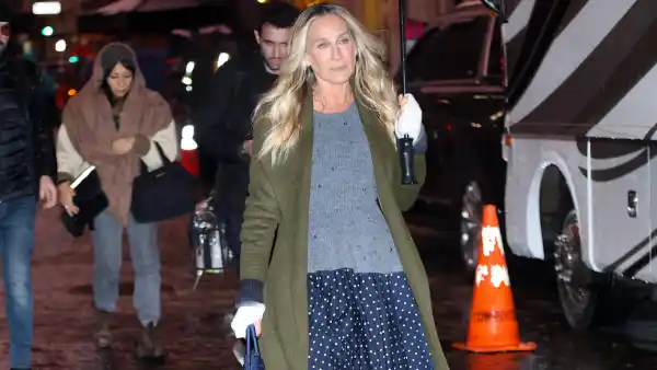 Sarah Jessica Parker is seen filming a "Google" commercial in Downtown Manhattan on December 02, 2025 in New York City.