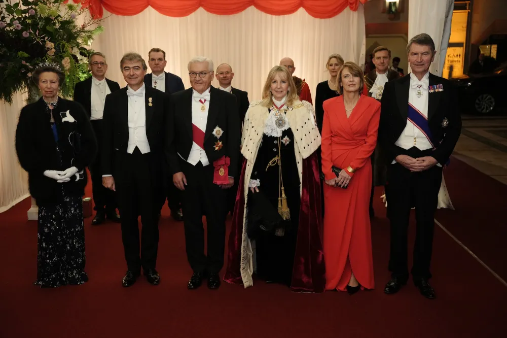 Princess Anne Wears Her Favorite Diamond Festoon Tiara at State Banquet