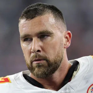 GettyImages-2249657487 Travis Kelce November 2025.jpg