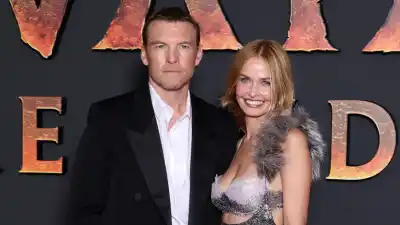 GettyImages-2250174830 Avatar Star Sam Worthington's Wife Confused by Film's Golden Globes Nomination