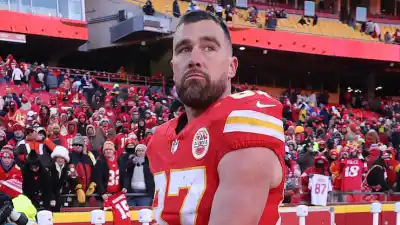 GettyImages-2251906395 Travis Kelce Chargers December 2025