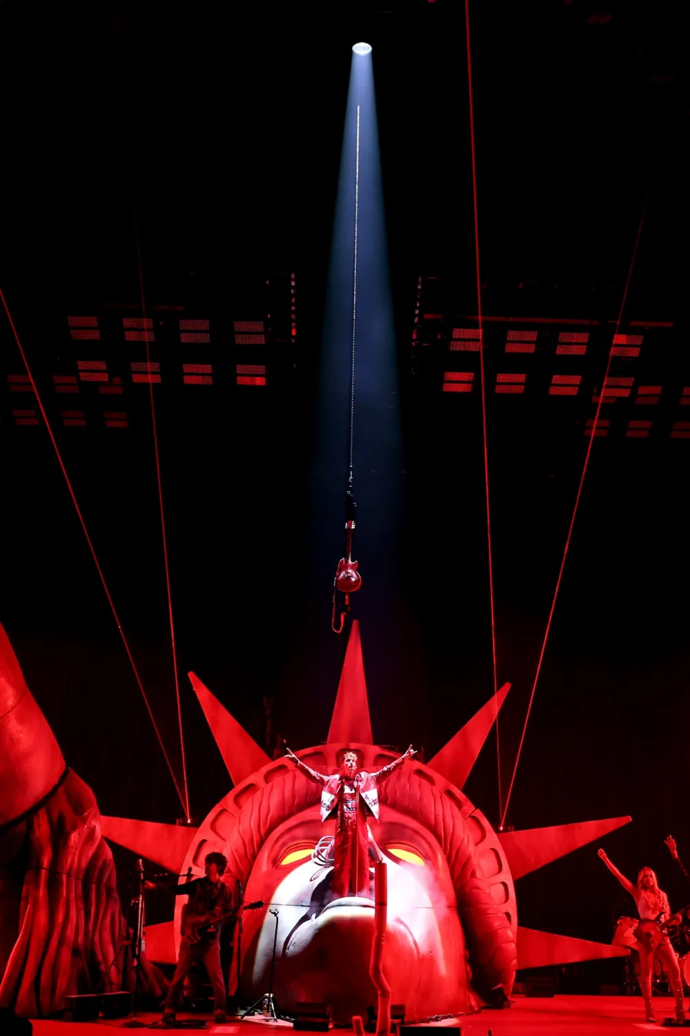 GettyImages-2252087505-mgk