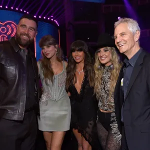 GettyImages-2268543851-travis-kelce-taylor-swift-iheart