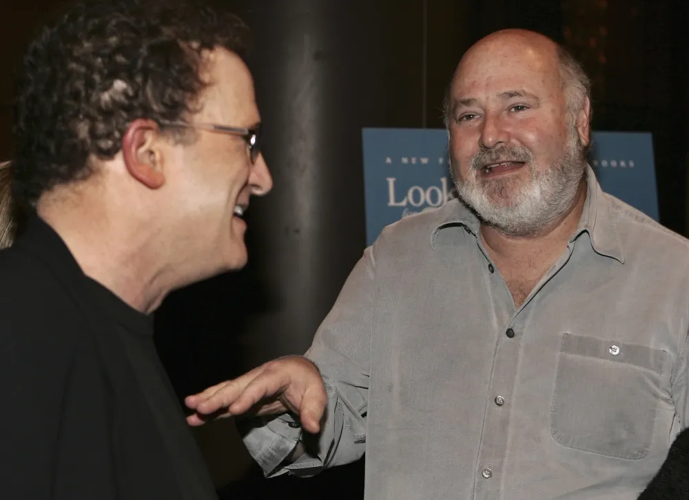 GettyImages-56581465 Albert Brooks Called Rob Reiner's Phone Number After His Murder