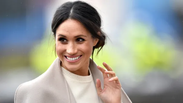 meghan markle sweater
