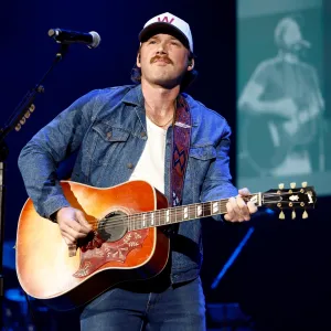 GettyImages2218355287 Morgan Wallen Seemingly Shades CMAs