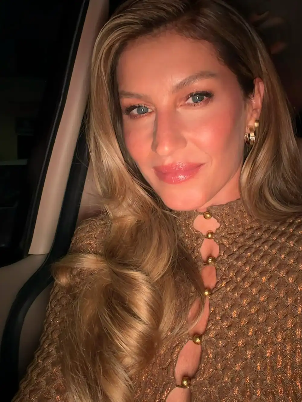 Gisele-Bundchen-603622370_18552426214008972_628645943202240051_n